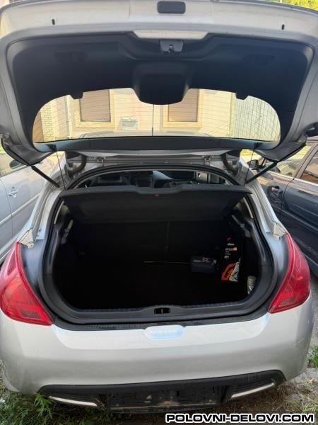 Peugeot  308  Svetla I Signalizacija