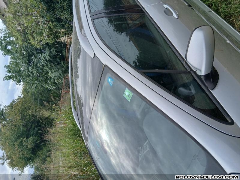 Peugeot  407 2.0 HDI Kompletan Auto U Delovima