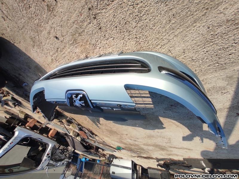 Peugeot  407 Prednji Branik Karoserija