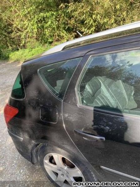 Peugeot  407 Zadnja Desna Vrata Karoserija