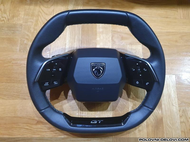 Peugeot  5008  Enterijer