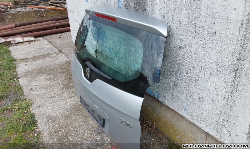 Peugeot  5008  Karoserija