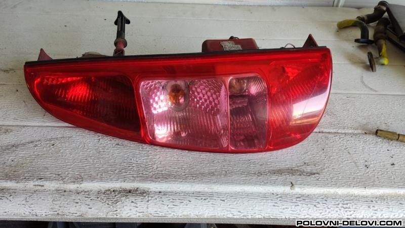 Peugeot  807  Svetla I Signalizacija