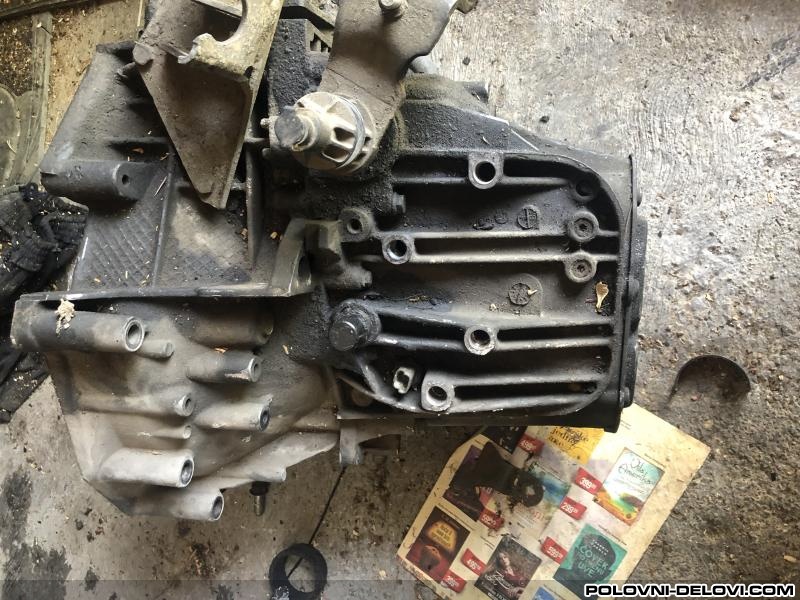 Peugeot  Boxer 3.0 Kompletan Auto U Delovima