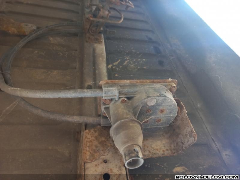 Peugeot Boxer Trap i Vešanje