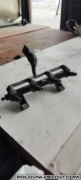 Peugeot  Partner 1.4 Benzin Motor I Delovi Motora