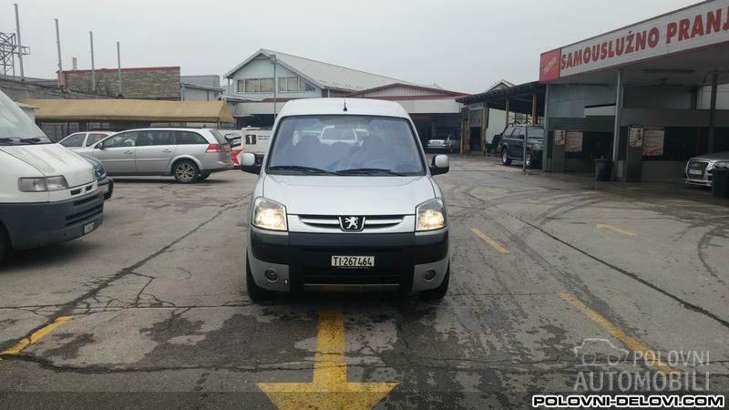 Peugeot  Partner 1.6 HDI Kompletan Auto U Delovima