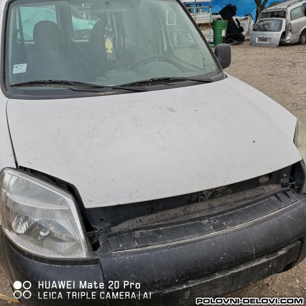 Peugeot  Partner 1.9d Kompletan Auto U Delovima