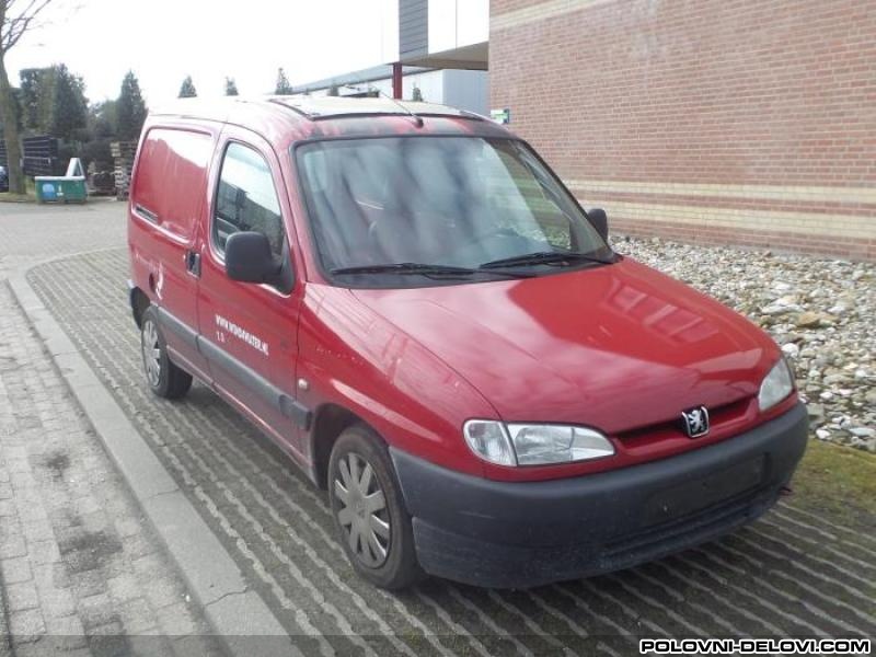 Peugeot  Partner  Kompletan Auto U Delovima