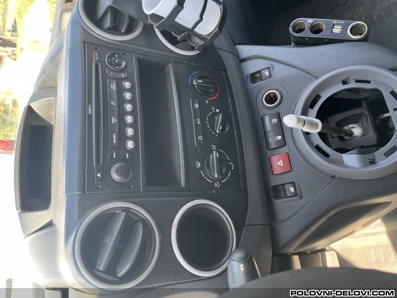 Peugeot  Partner Radio CD Navigacija Audio