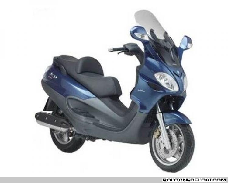 Piaggio X9 500 Evolution Kompletan motor u delovima