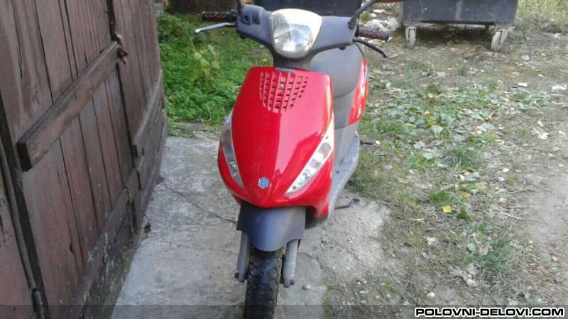 Piaggio Zip 50cc Kompletan motor u delovima