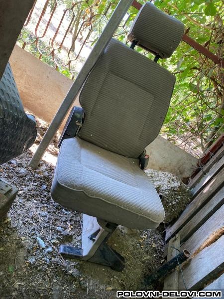 Pilot Sediste Volkswagen  T4 