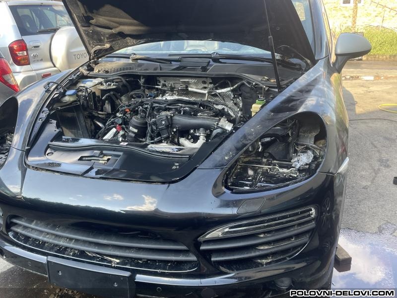 Porsche  Cayenne Crc Kompletan Auto U Delovima