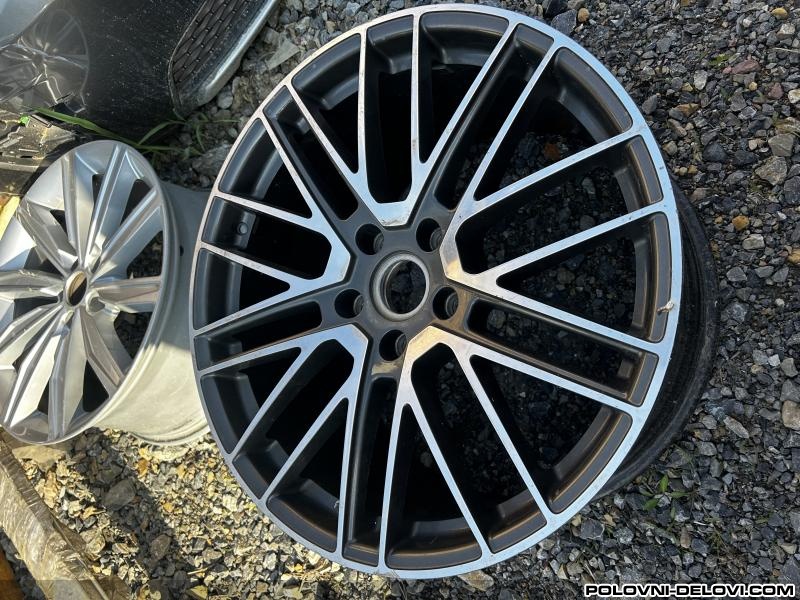 Porsche  Cayenne Felna 1  Kom 21 Razni Delovi
