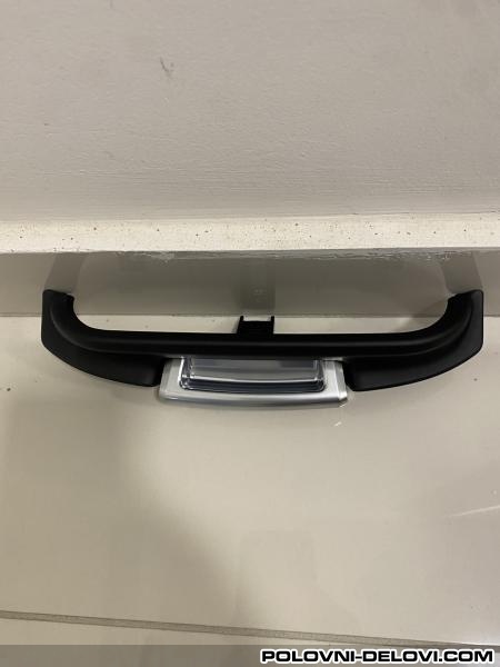 Porsche  Cayenne Rucica Naslona Za Ruku U Kabini-958