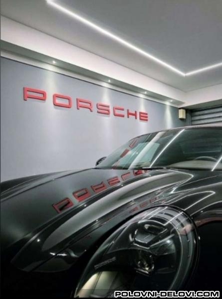 Porsche  Panamera  Kompletan Auto U Delovima