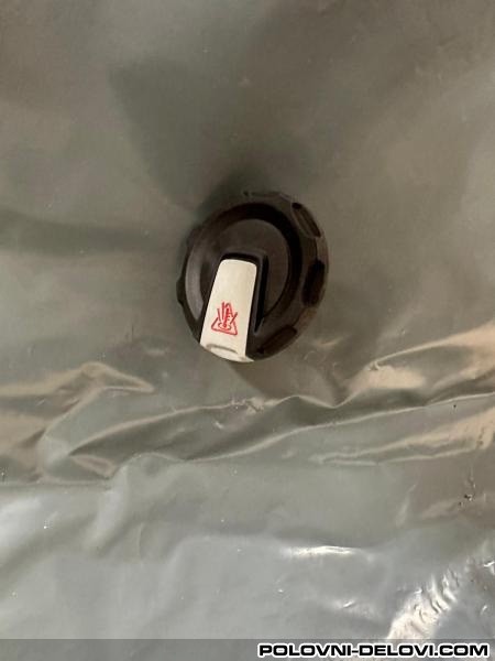 Porsche Poklopac Za Bocu Antifriza - 121 321 00