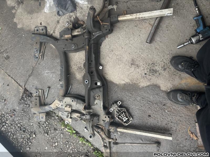 Prednji I Zadnji Most Za Mercedes B Klasu W246