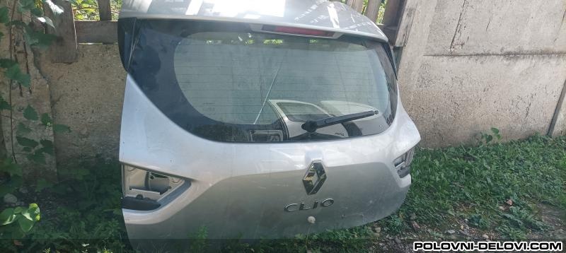 Renault  Clio 0.9 T Kompletan Auto U Delovima