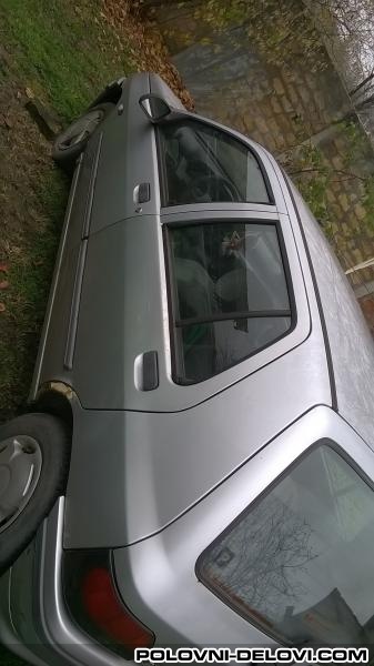 Renault  Clio 1 1.4 Benzin  Razni Delovi