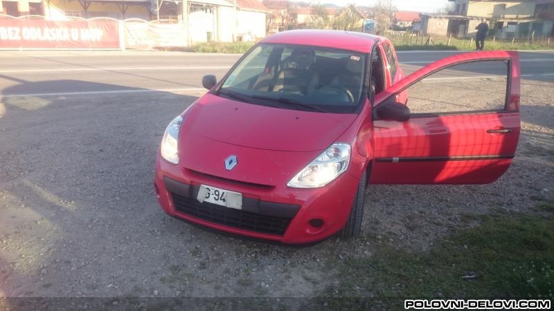 Renault  Clio 1 5dci Kompletan Auto U Delovima