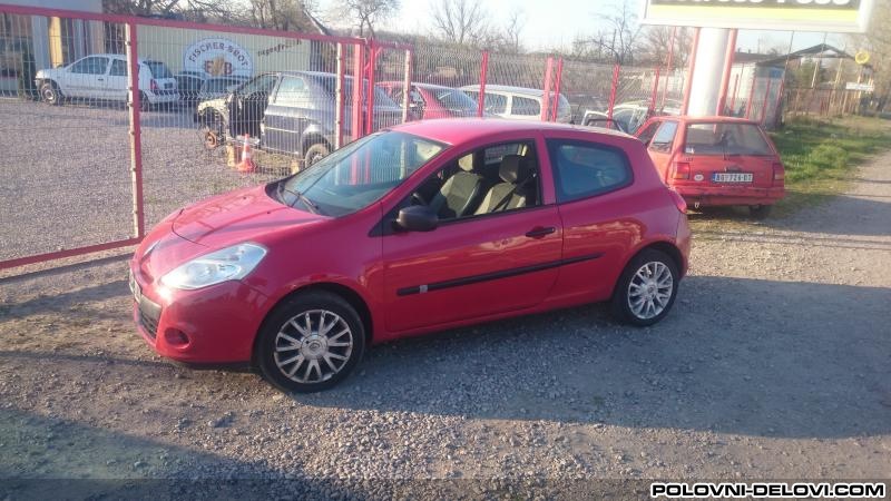 Renault  Clio 1 5dci Kompletan Auto U Delovima