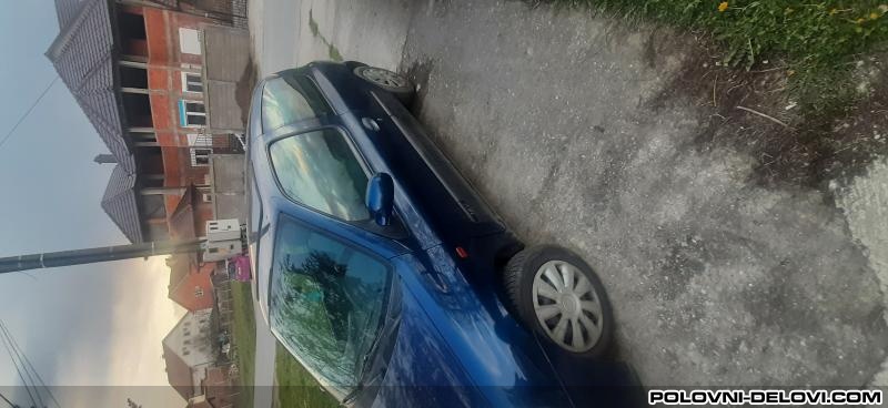 Renault  Clio 1.2 16v Kompletan Auto U Delovima