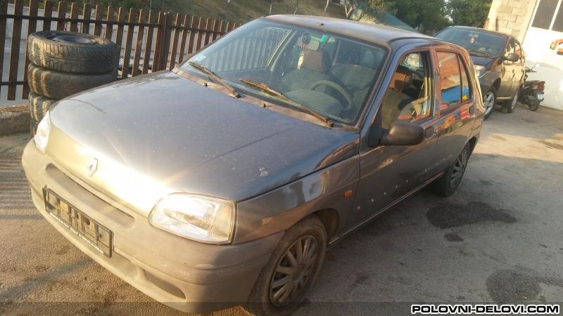 Renault  Clio 1.2 8V Razni Delovi