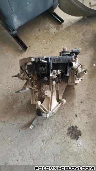 Renault  Clio 1.5 DCi Menjac I Delovi Menjaca