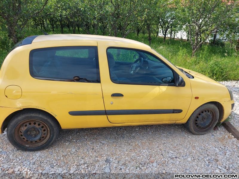 Renault  Clio 1.5 Kompletan Auto U Delovima