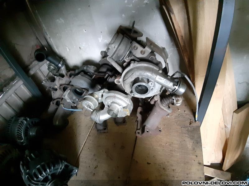 Renault  Clio 1.5 Motor I Delovi Motora