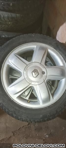 Renault  Clio 1.5dci Kompletan Auto U Delovima