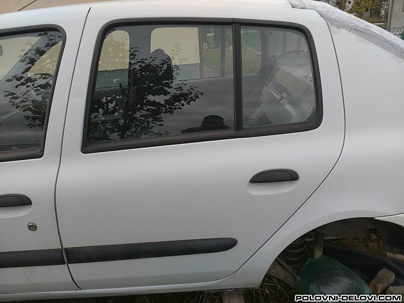 Renault  Clio Dci Kompletan Auto U Delovima