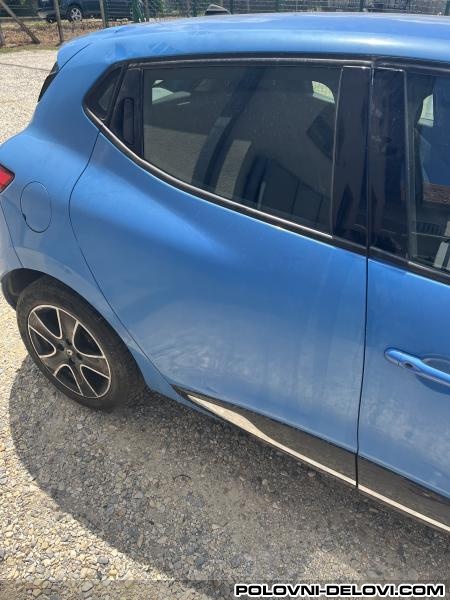 Renault  Clio Desna Zadnja Vrata  Karoserija