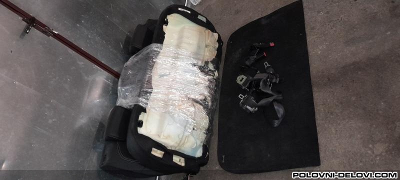 Renault  Clio  Enterijer