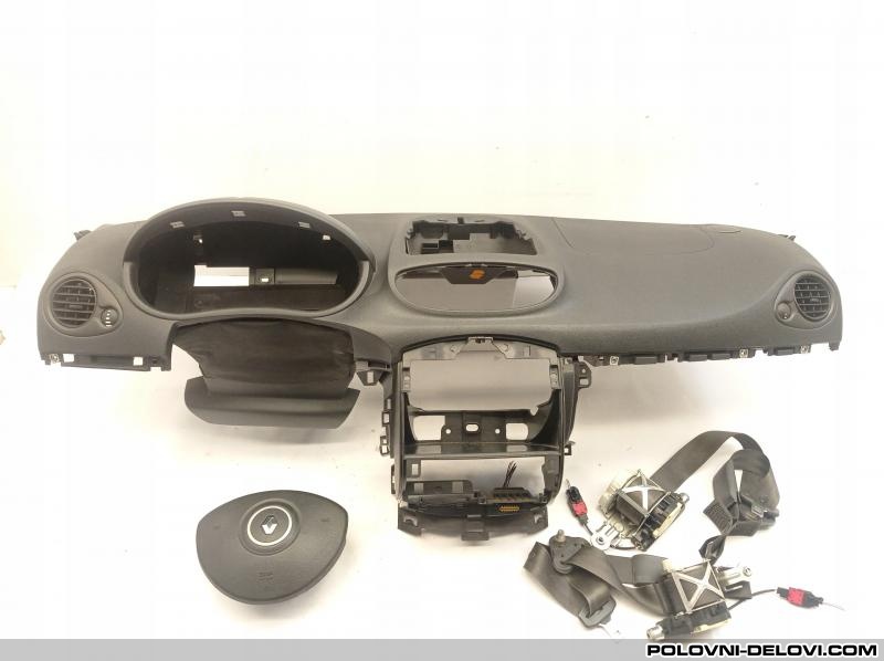 Renault  Clio Instrument Tabla Enterijer