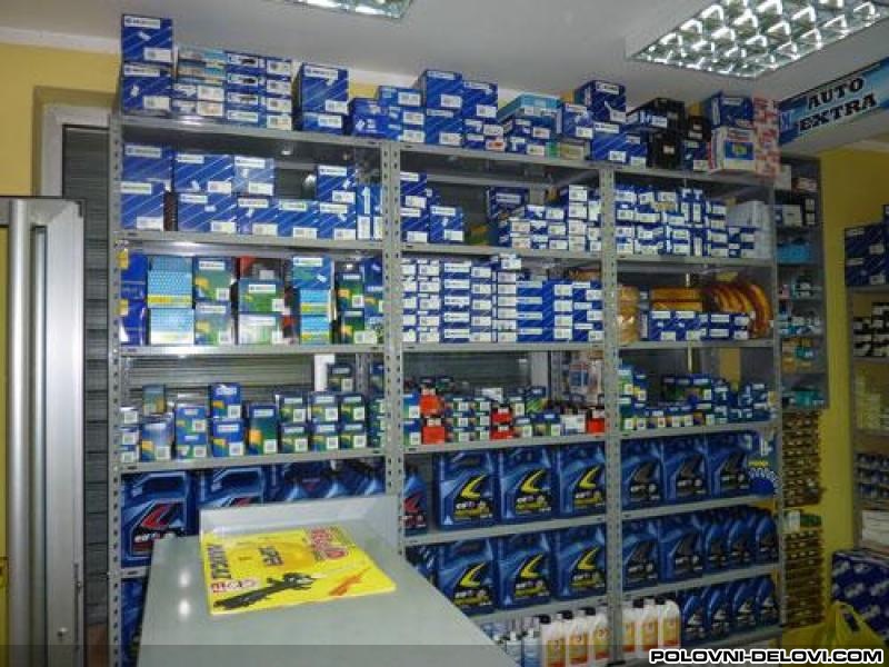 Renault  Clio  Kompletan Auto U Delovima