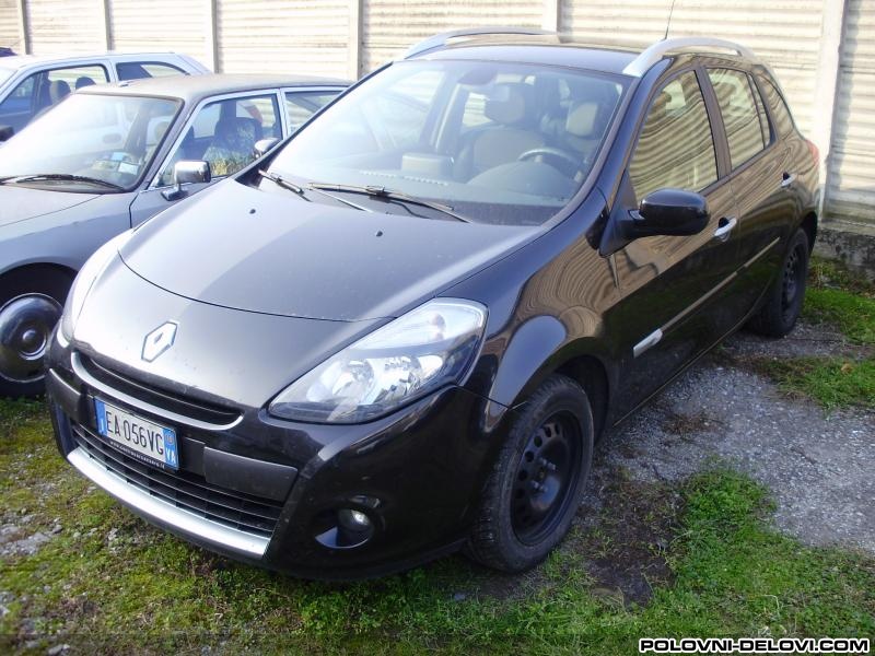 Renault  Clio  Kompletan Auto U Delovima