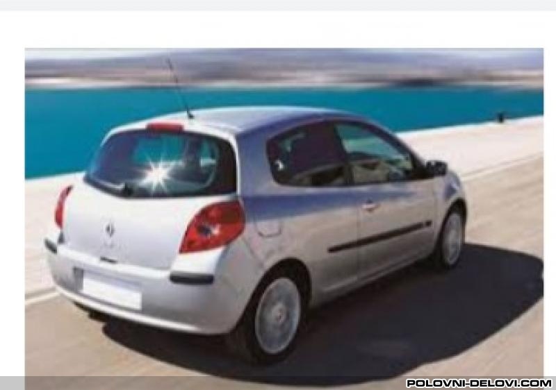 Renault  Clio  Kompletan Auto U Delovima