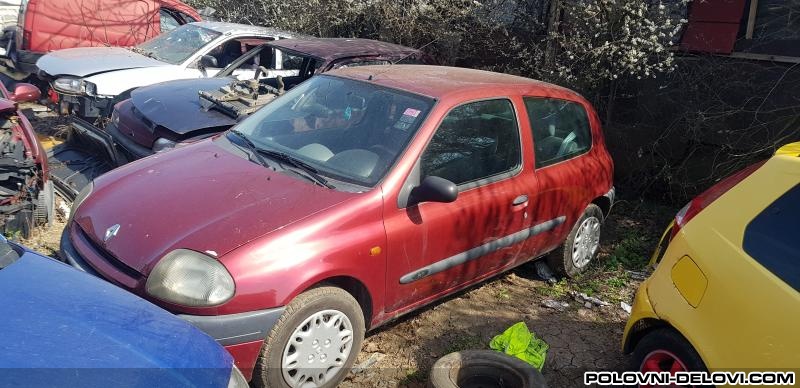 Renault  Clio  Kompletan Auto U Delovima