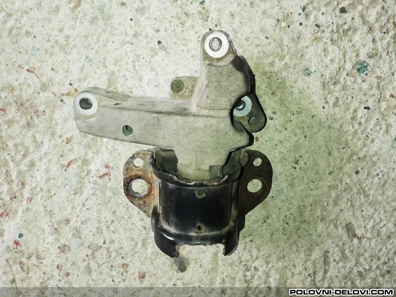 Renault  Clio  Motor I Delovi Motora