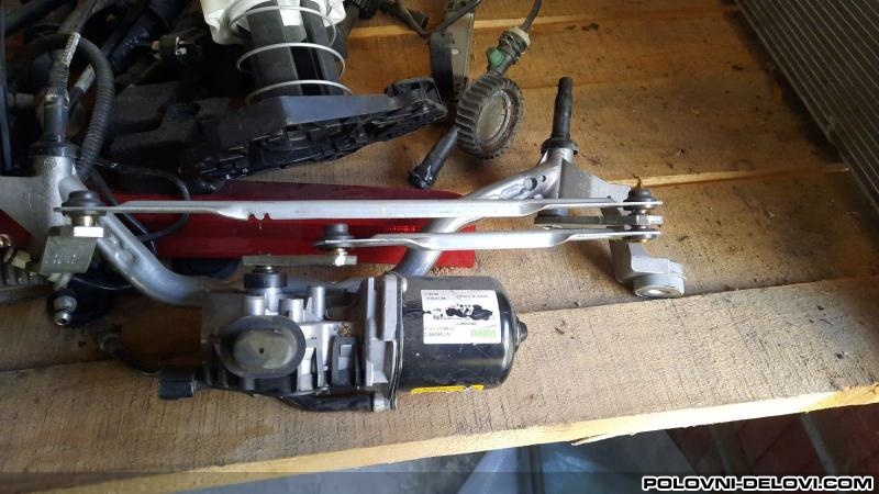 Renault  Clio  Ostala Oprema