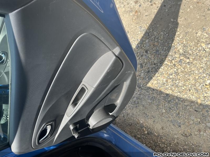 Renault  Clio Podizaci U Vratima Elektrika I Paljenje