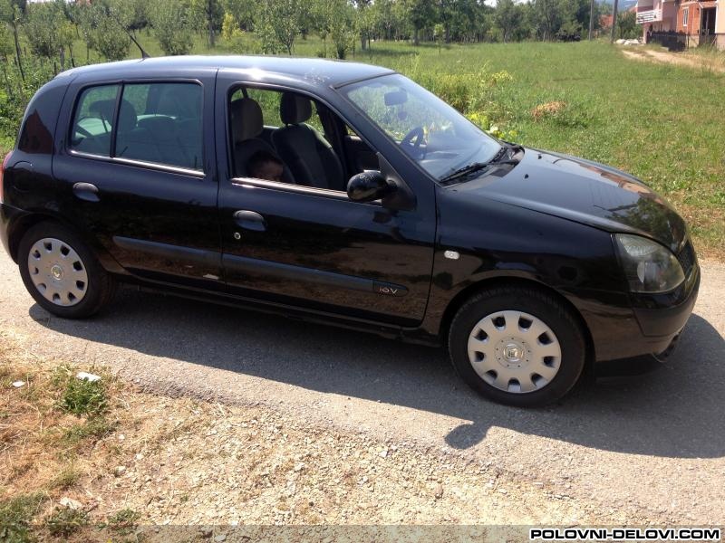 Renault  Clio Prednja Desna Vrata Karoserija