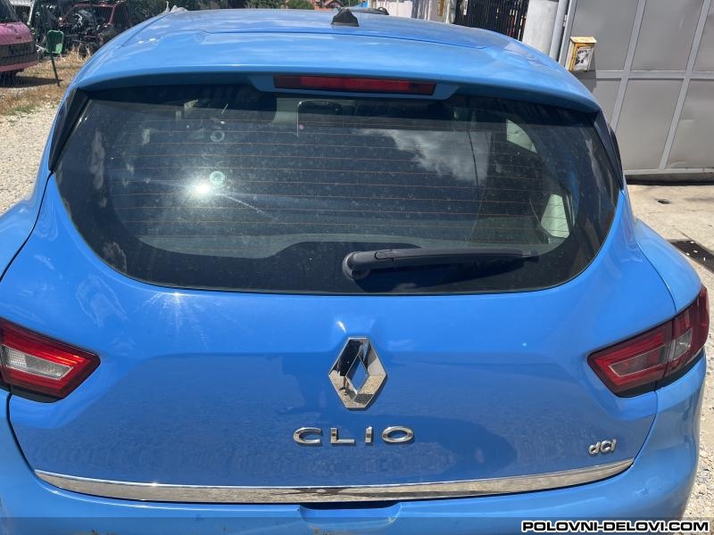 Renault  Clio Roletna U Gepeku Enterijer