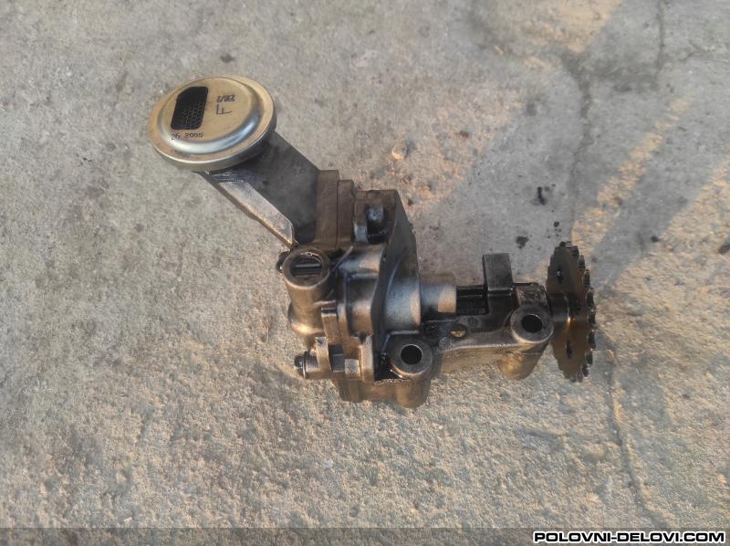 Renault  Espace Uljna Pumpa Motor I Delovi Motora