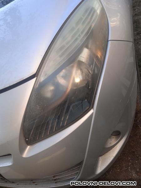 Renault  Grand Scenic  Svetla I Signalizacija