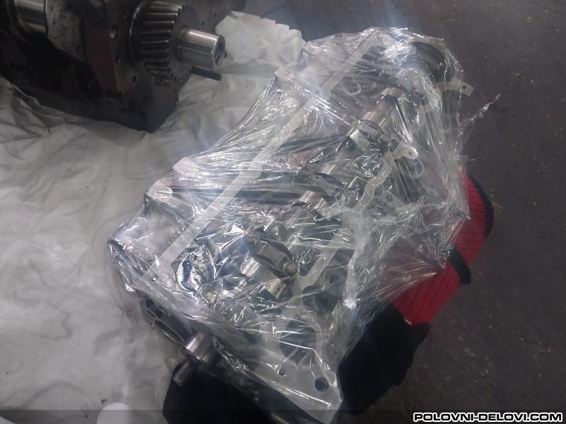 Renault  Kangoo 1.5dci Motor I Delovi Motora