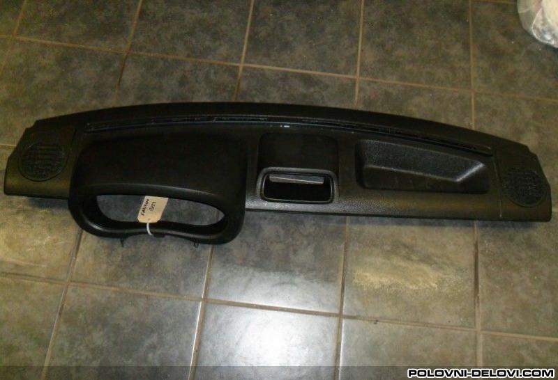 Renault  Kangoo Instrument Tabla Enterijer